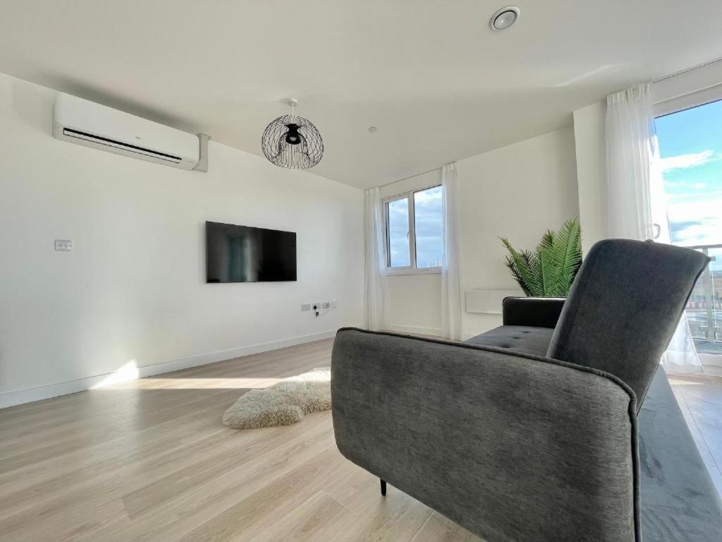 Bayard Plaza Penthouse Apartments ปีเตอร์โบโรห์ ภายนอก รูปภาพ